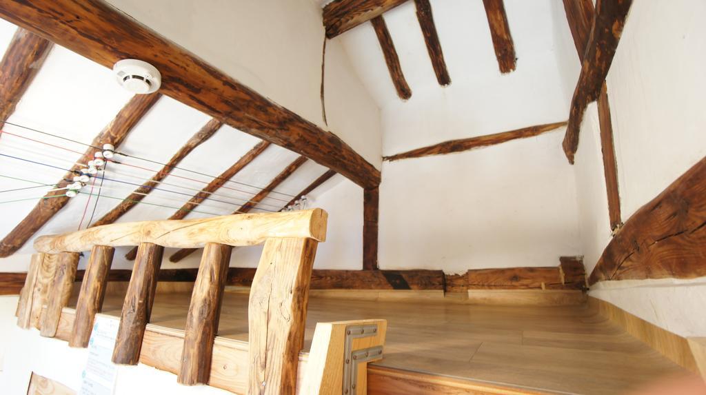 1928 Suimmaru Hanok Guesthouse Чонджу Стая снимка